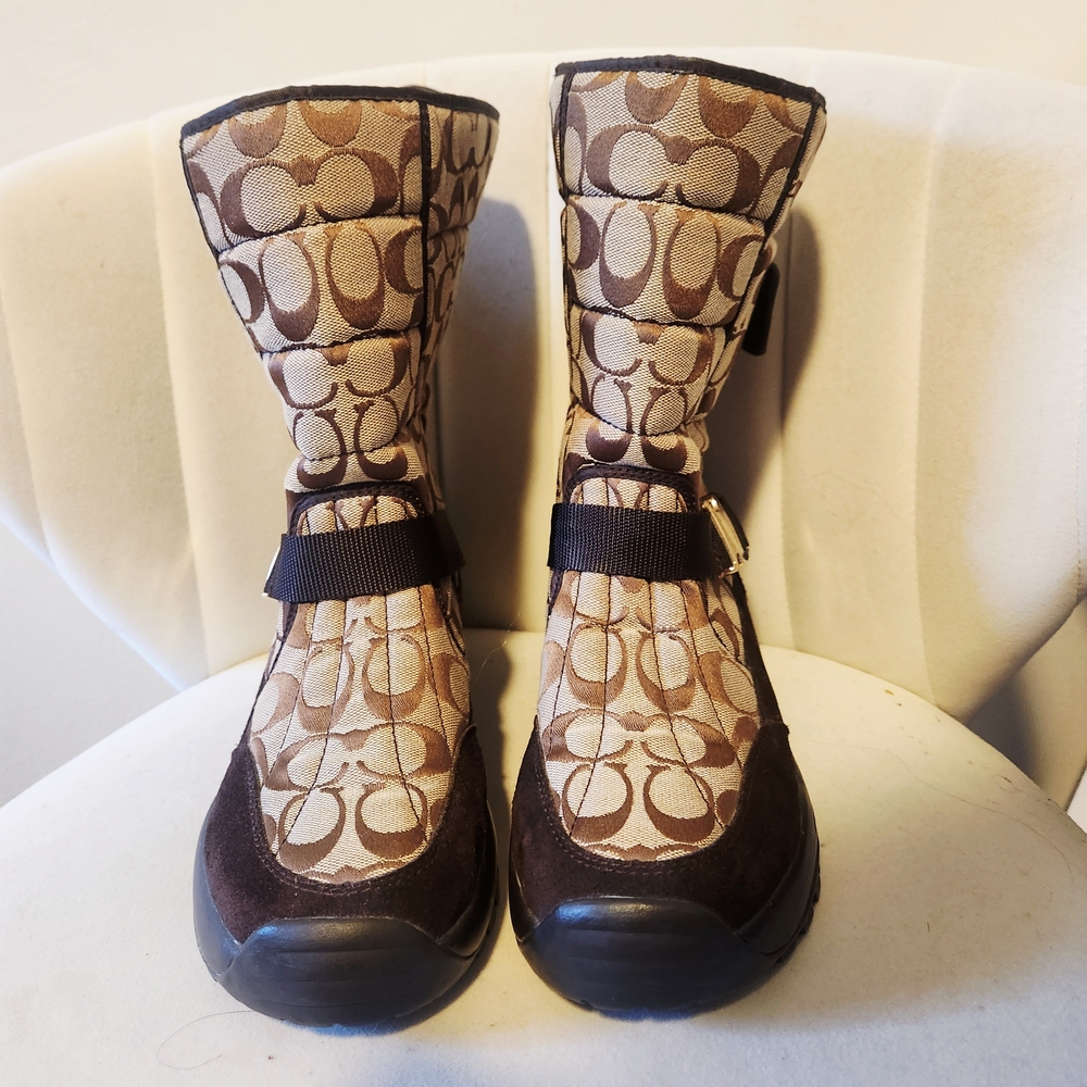 Coach Sharron Signature C Winter Boots - Women Brown size 10B